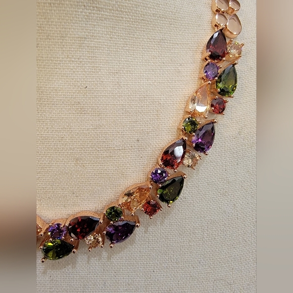 AA3 Beautiful Rose-Gold Colored 925 Gemstone-like Stones with Extender - Picture 4 of 5